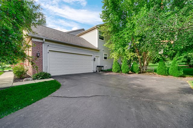 480 Brookside Avenue, Algonquin, IL 60102