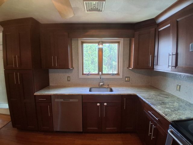 115 Spring Street, Rehoboth, MA 02769