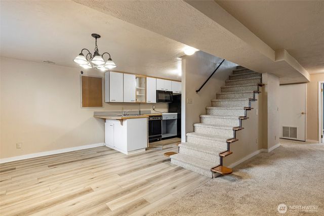 503 17th Street NW, Puyallup, WA 98371