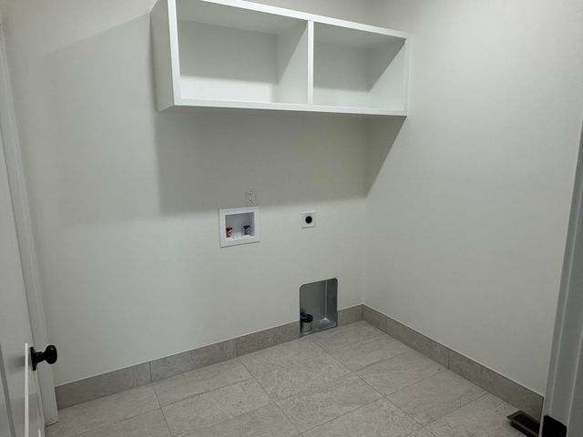 5946 S Hearthstone Court, Springfield, MO 65810