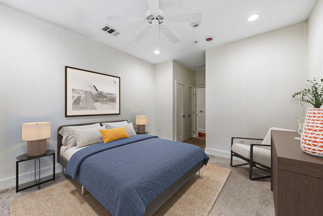 908 Nueces ST 14, Austin, TX 78701