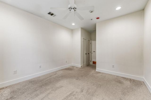 908 Nueces ST 14, Austin, TX 78701