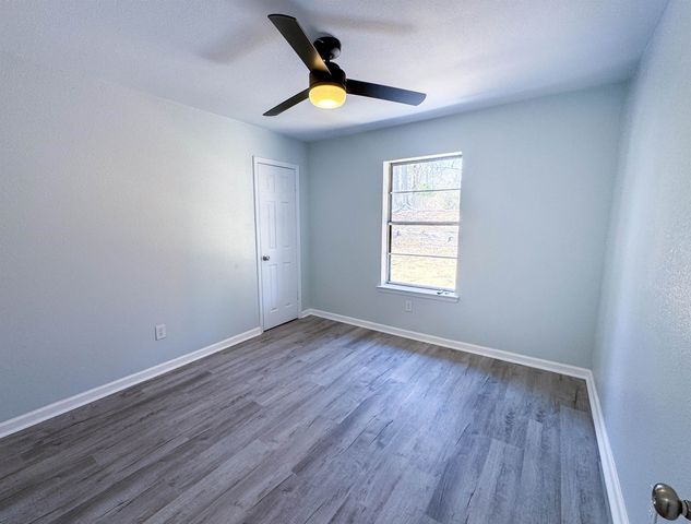 301 Belmont Dr, Marshall, TX 75672