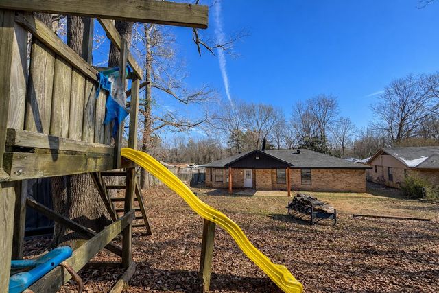 301 Belmont Dr, Marshall, TX 75672