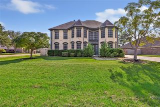 7903 Veranda Drive, Cove, TX 77523