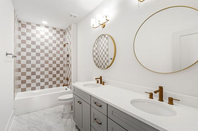 5429 Fremar Circle, Thompsons Station, TN 37179