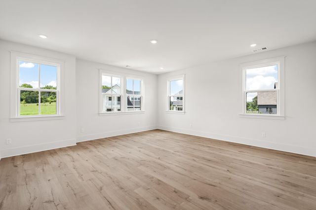 5429 Fremar Circle, Thompsons Station, TN 37179