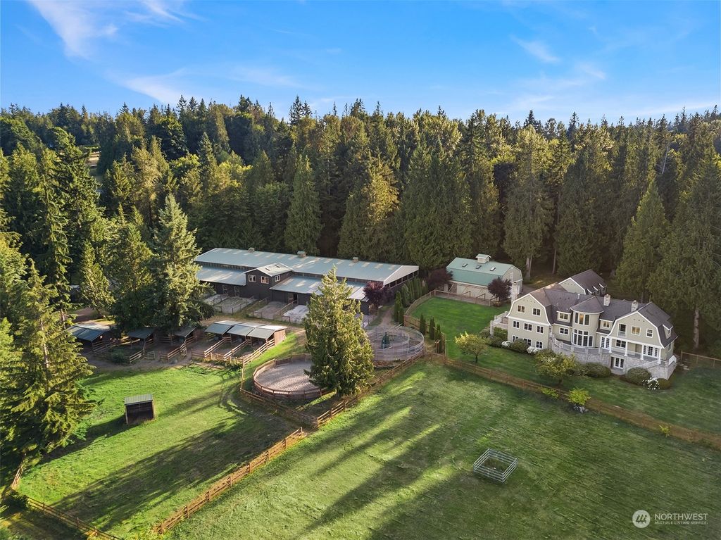 Image 1 of property listing at 8565 261st Avenue NE, Redmond, WA 98053