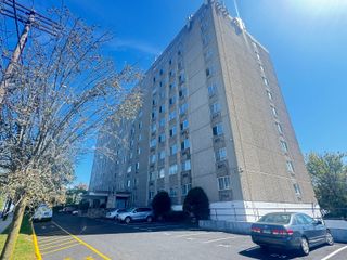 120 Huntington Turnpike 801, Bridgeport, CT 06610