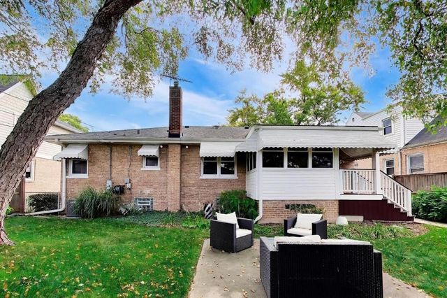 8136 N Oketo Avenue, Niles, IL 60714