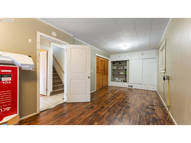 63776 Flanagan Rd, Coos Bay, OR 97420