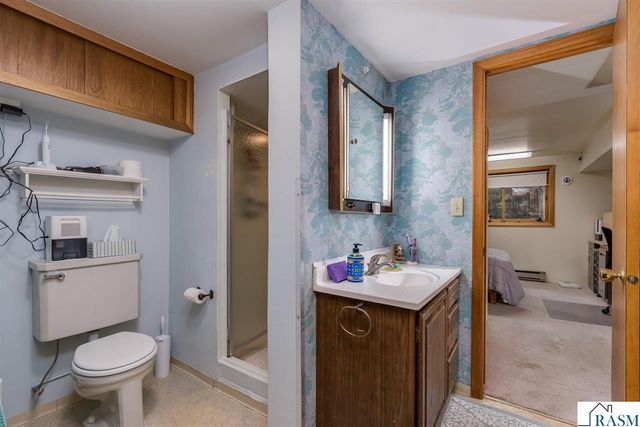 825 Carney Avenue, Mankato, MN 56001