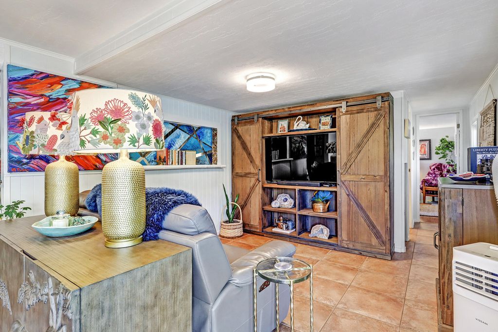 Image 11 of property listing at 1201 Madrid Road, Jemez Springs, NM 87025