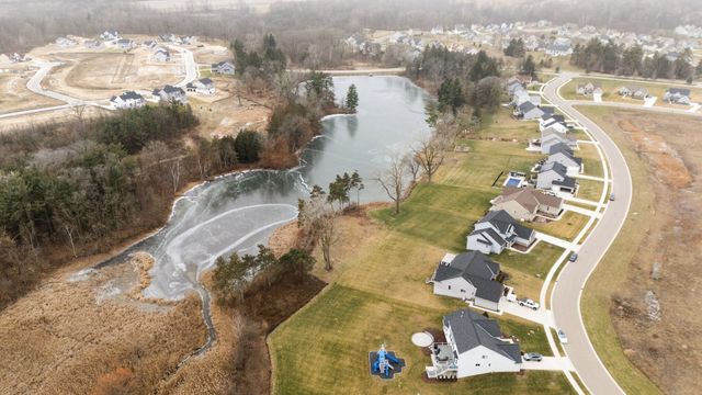 10196 Meadowmere Place, Saline, MI 48176