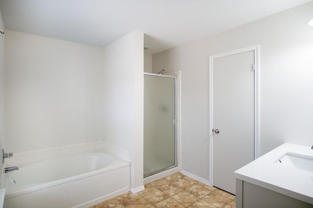 13408 Coomes DR, Del Valle, TX 78617