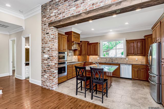 6088 S Pollard Pkwy, Baton Rouge, LA 70808