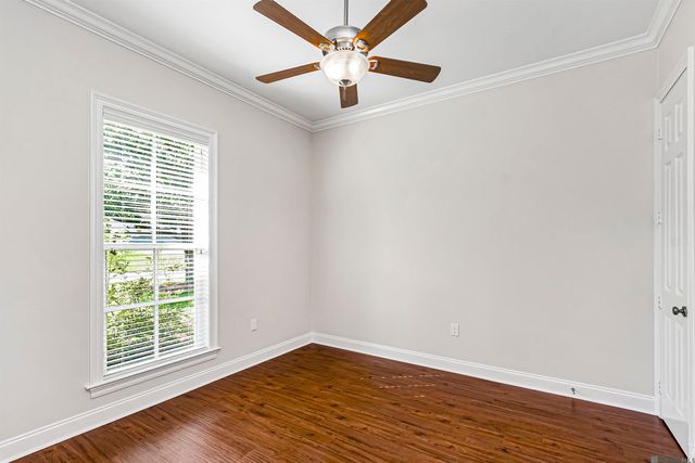 6088 S Pollard Pkwy, Baton Rouge, LA 70808