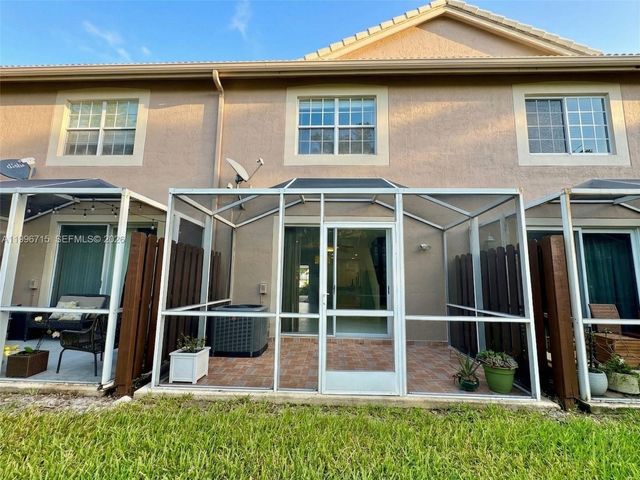 1861 Salerno Cir 1861, Weston, FL 33327