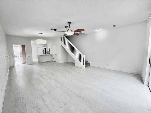 1861 Salerno Cir 1861, Weston, FL 33327