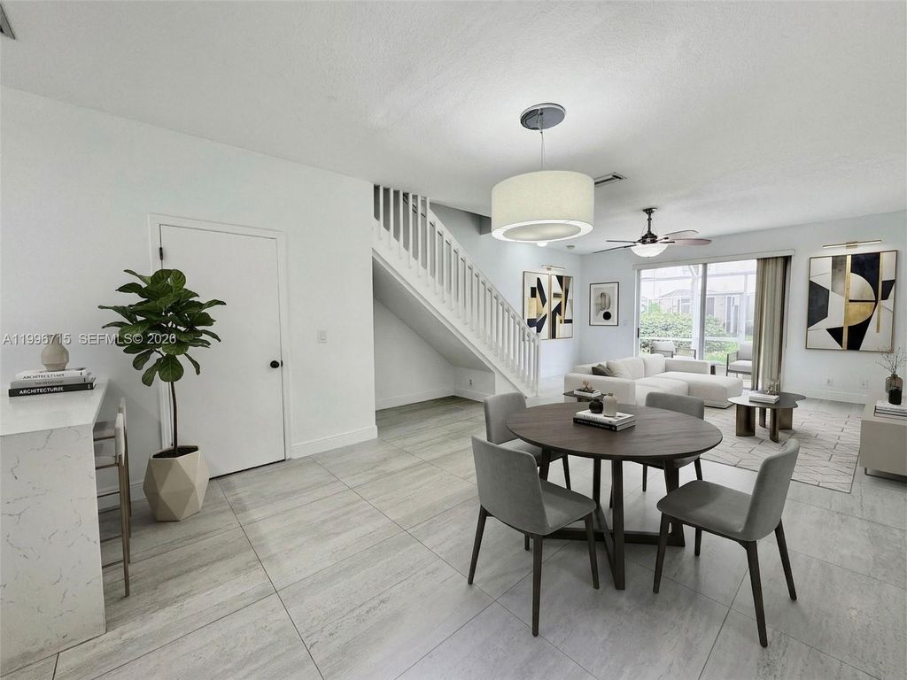 1861 Salerno Cir 1861, Weston, FL 33327