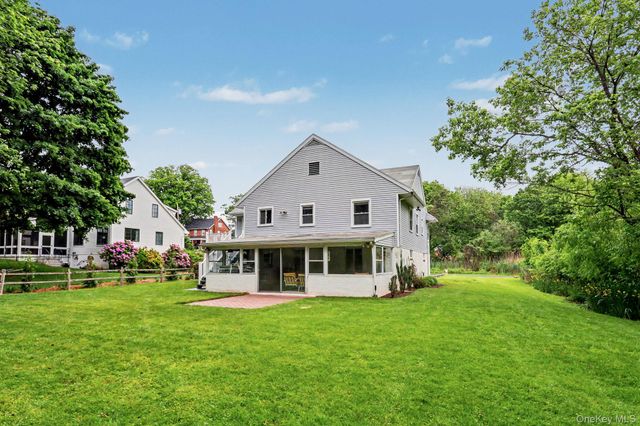 24 Bradford Avenue, Harrison, NY 10528