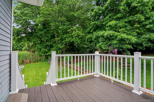 24 Bradford Avenue, Harrison, NY 10528