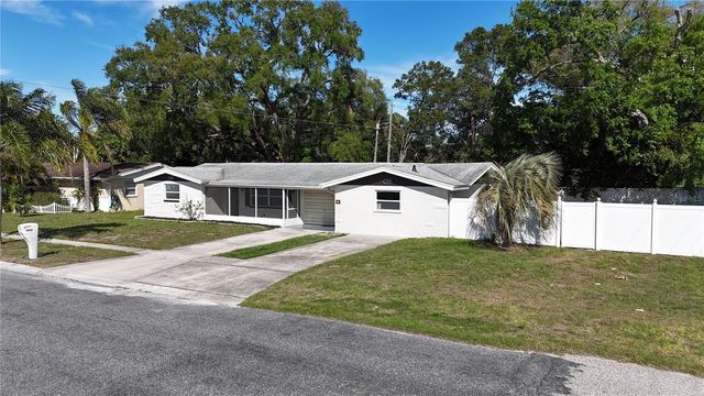 1808 and 1804 HARPOON DRIVE, Holiday, FL 34690