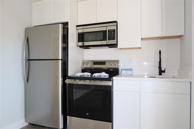 1808 and 1804 HARPOON DRIVE, Holiday, FL 34690