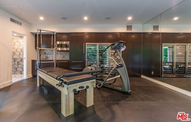 3101 Fryman Road, Studio City (los Angeles), CA 91604