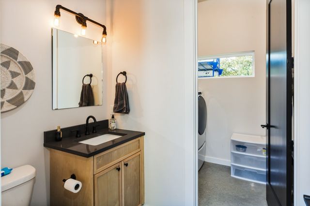 135 Demonbreun Court, Chico, TX 76431