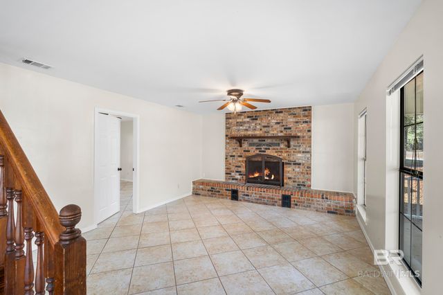 122 Lancaster Way, Daphne, AL 36526