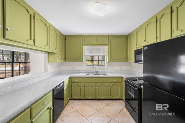 122 Lancaster Way, Daphne, AL 36526