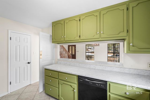 122 Lancaster Way, Daphne, AL 36526