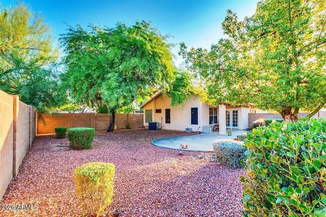 1381 S YUCCA Place, Chandler, AZ 85286