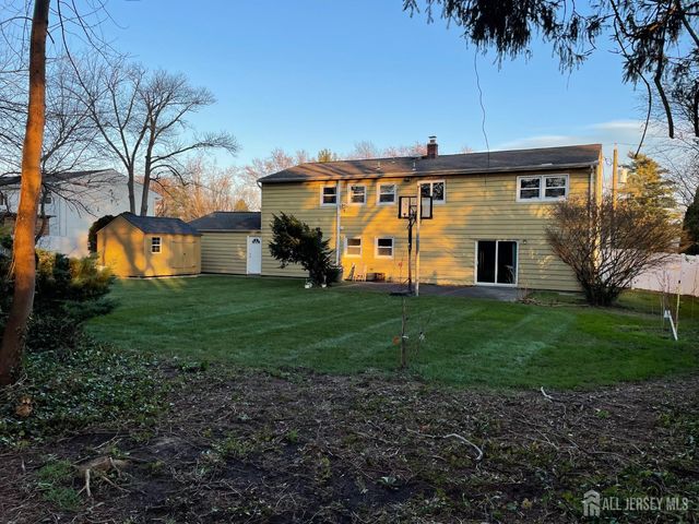 8 vauxhall Road, East Brunswick, NJ 08816