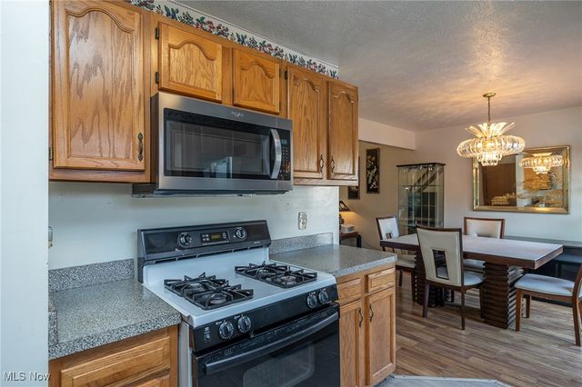 3755 Thurgood Avenue, Cleveland, OH 44115