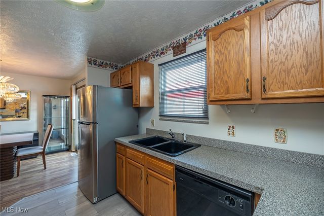 3755 Thurgood Avenue, Cleveland, OH 44115