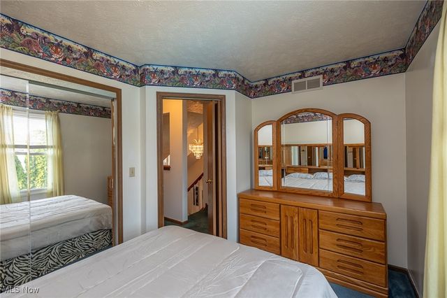 3755 Thurgood Avenue, Cleveland, OH 44115