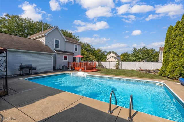 3755 Thurgood Avenue, Cleveland, OH 44115