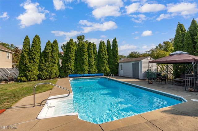 3755 Thurgood Avenue, Cleveland, OH 44115