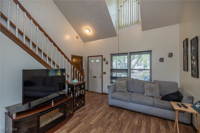 3755 Thurgood Avenue, Cleveland, OH 44115