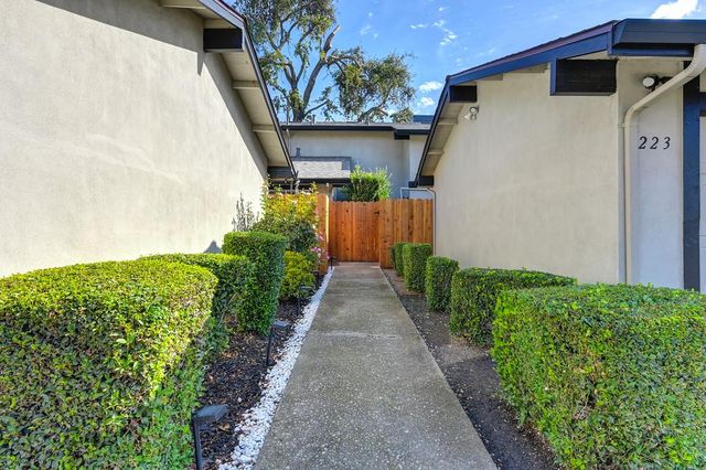 3225 De Ovan Ave, Stockton, CA 95204