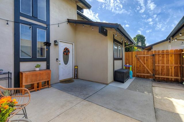 3225 De Ovan Ave, Stockton, CA 95204