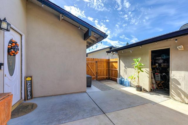 3225 De Ovan Ave, Stockton, CA 95204