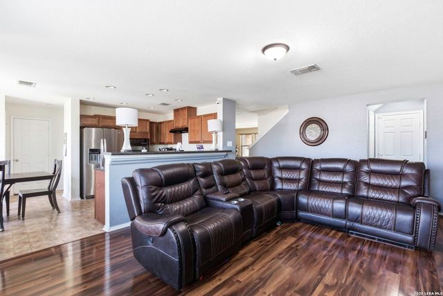 408 Gatewood, Cibolo, TX 78108