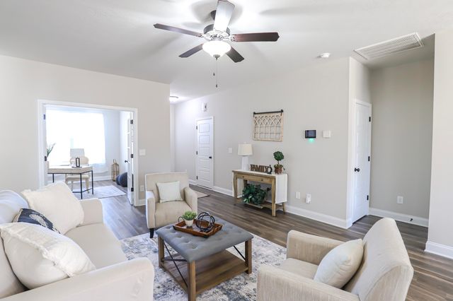 8096 Cozy Knoll, Graniteville, SC 29829