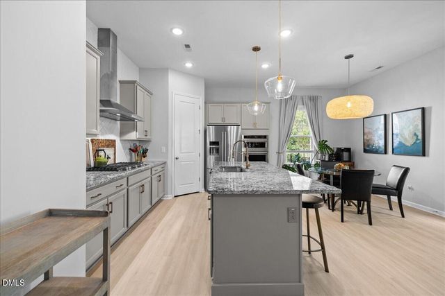 316 Silent Bend Drive, Holly Springs, NC 27540