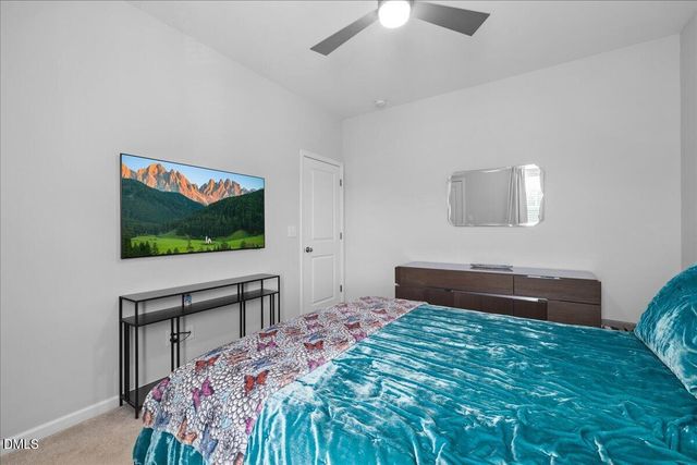 316 Silent Bend Drive, Holly Springs, NC 27540