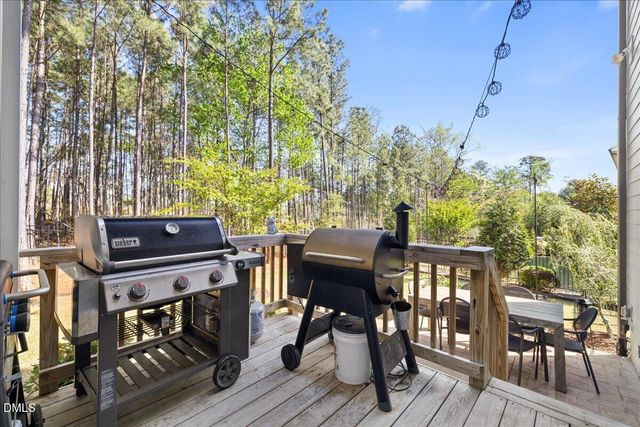 316 Silent Bend Drive, Holly Springs, NC 27540