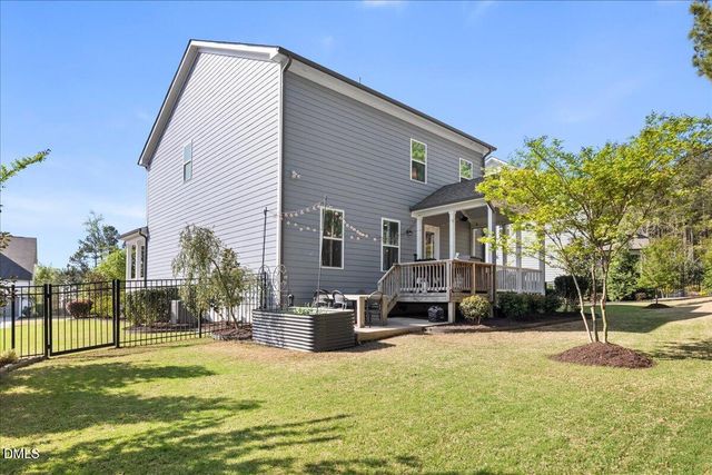 316 Silent Bend Drive, Holly Springs, NC 27540